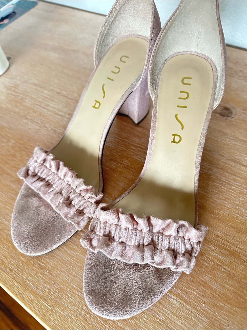 Unisa Dusty Pink Ruffle Block Heel Sandals- size 10